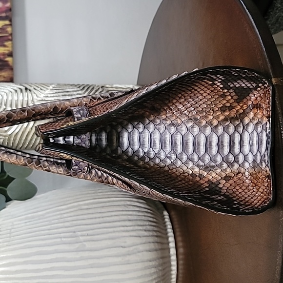 ♥️♥️♥️♥️♥️♥️💯 D'carlo GENUINE PHYTON STUNNING BAG BY D'Carlo 💯 HANDMADE !!! - Picture 3 of 12